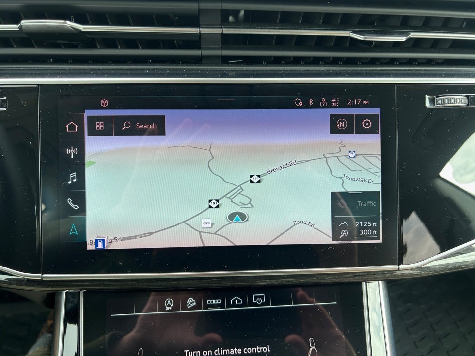 2023 Audi Q8 Premium Plus 55 TFSI quattro Tiptronic