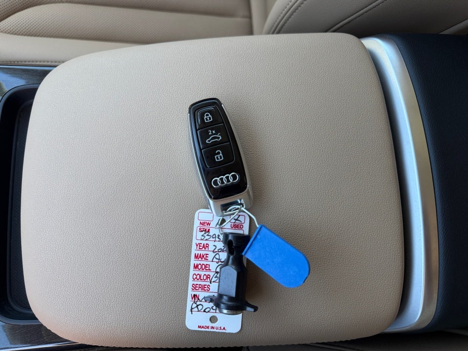 2023 Audi Q8 Premium Plus 55 TFSI quattro Tiptronic