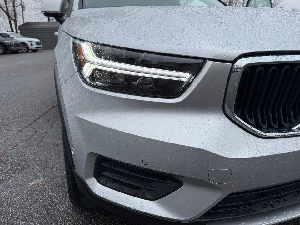 2019 Volvo XC40 T5 Momentum