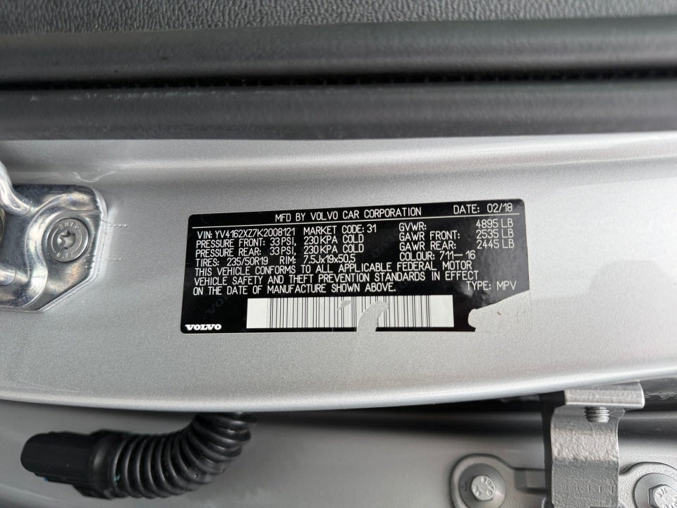 2019 Volvo XC40 T5 Momentum