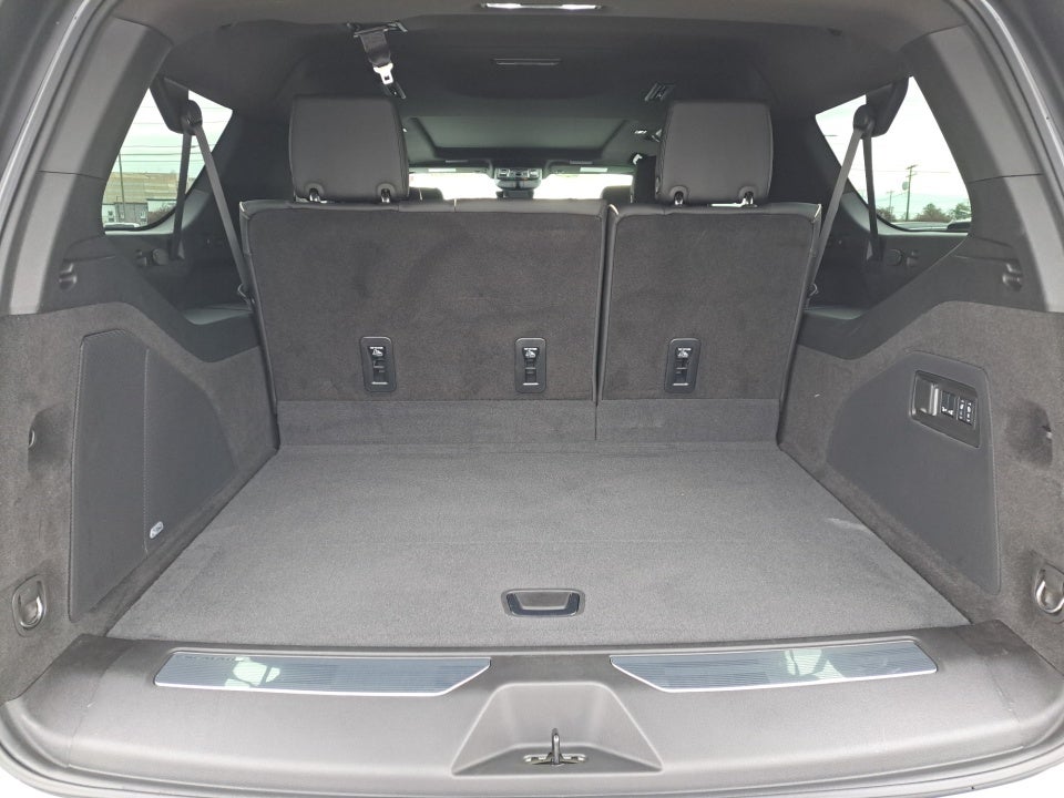 2024 Cadillac Escalade ESV 4WD Premium Luxury