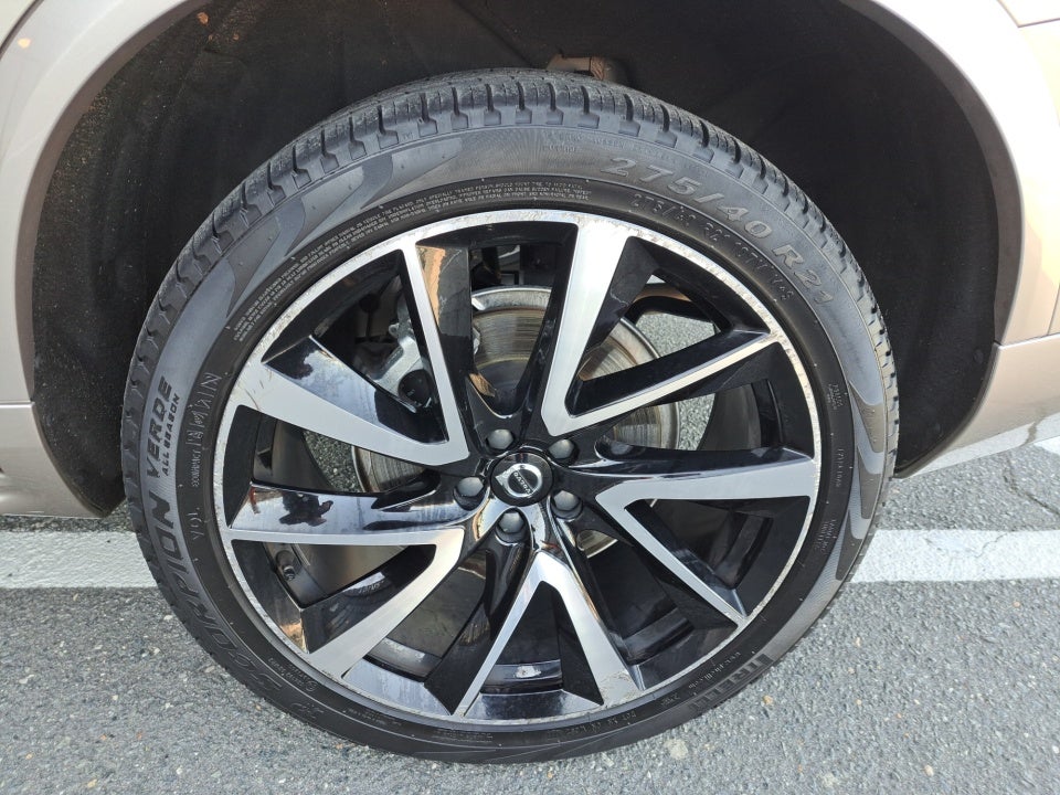 2023 Volvo XC90 B6 Plus 6-Seater