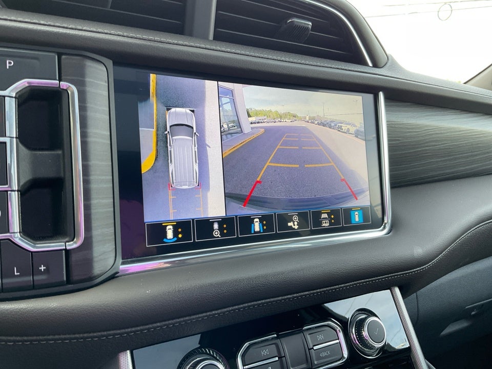 2021 GMC Yukon 4WD Denali