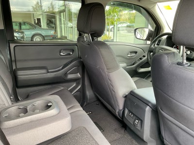 2023 Nissan Frontier Crew Cab SV 4x4