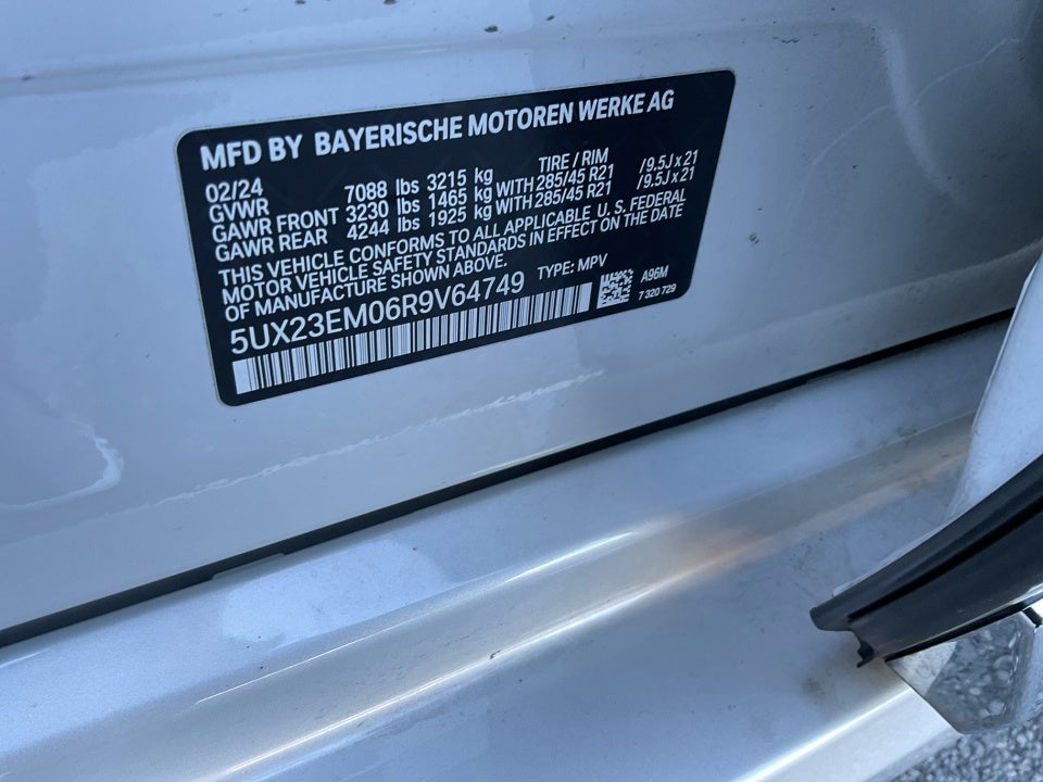 2024 BMW X7 xDrive40i