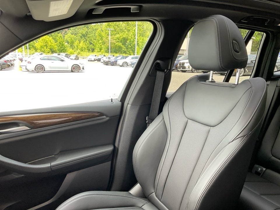 2023 BMW X3 sDrive30i