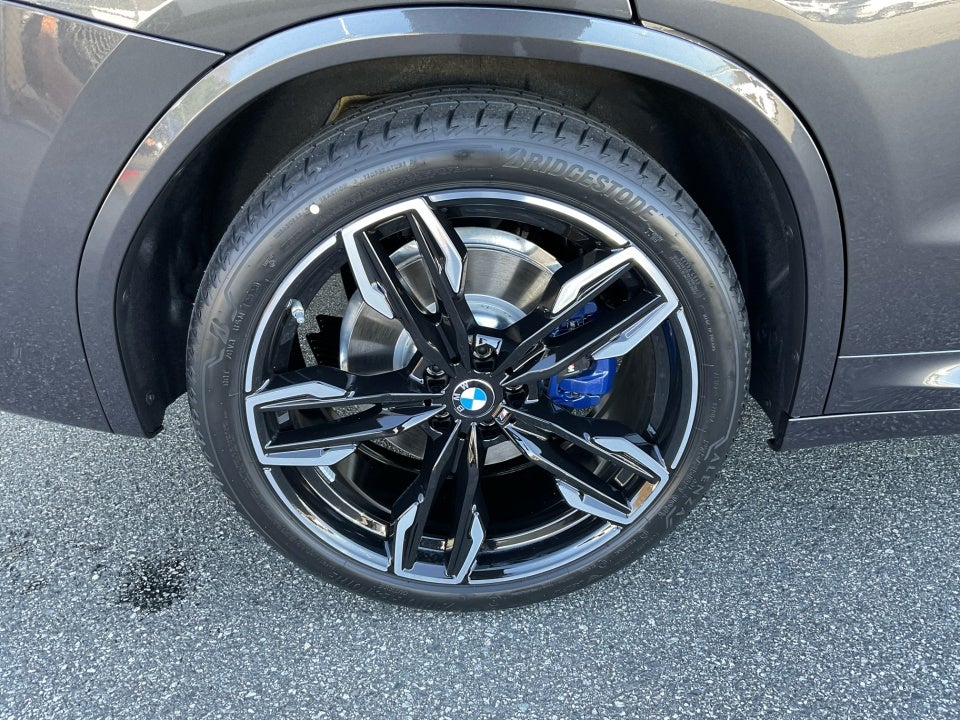 2024 BMW X3 M40i