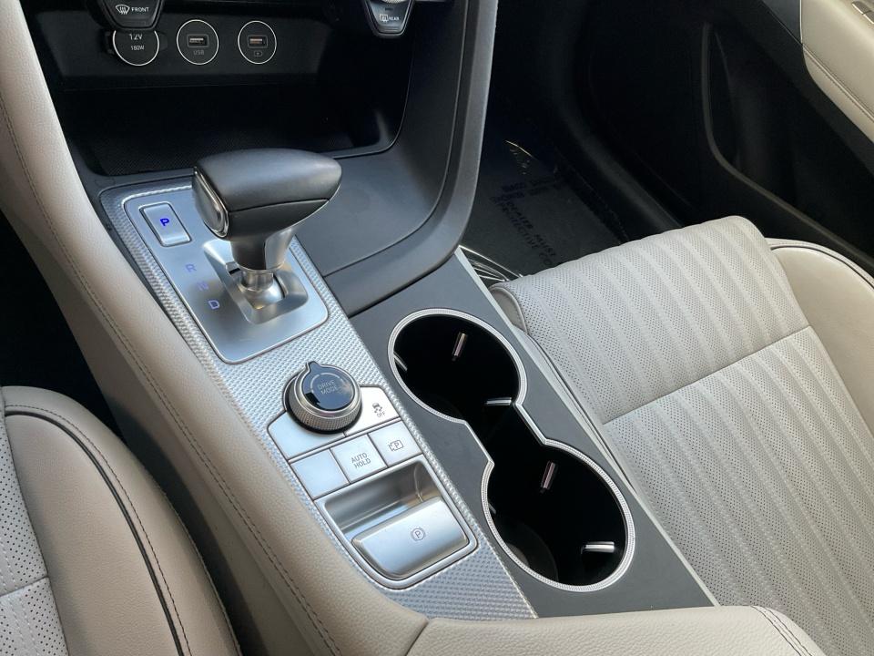 2023 Genesis G70 3.3T