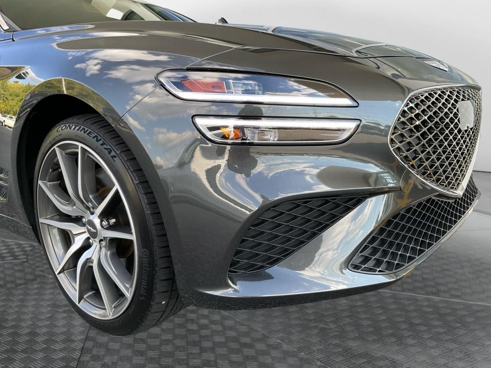2023 Genesis G70 3.3T