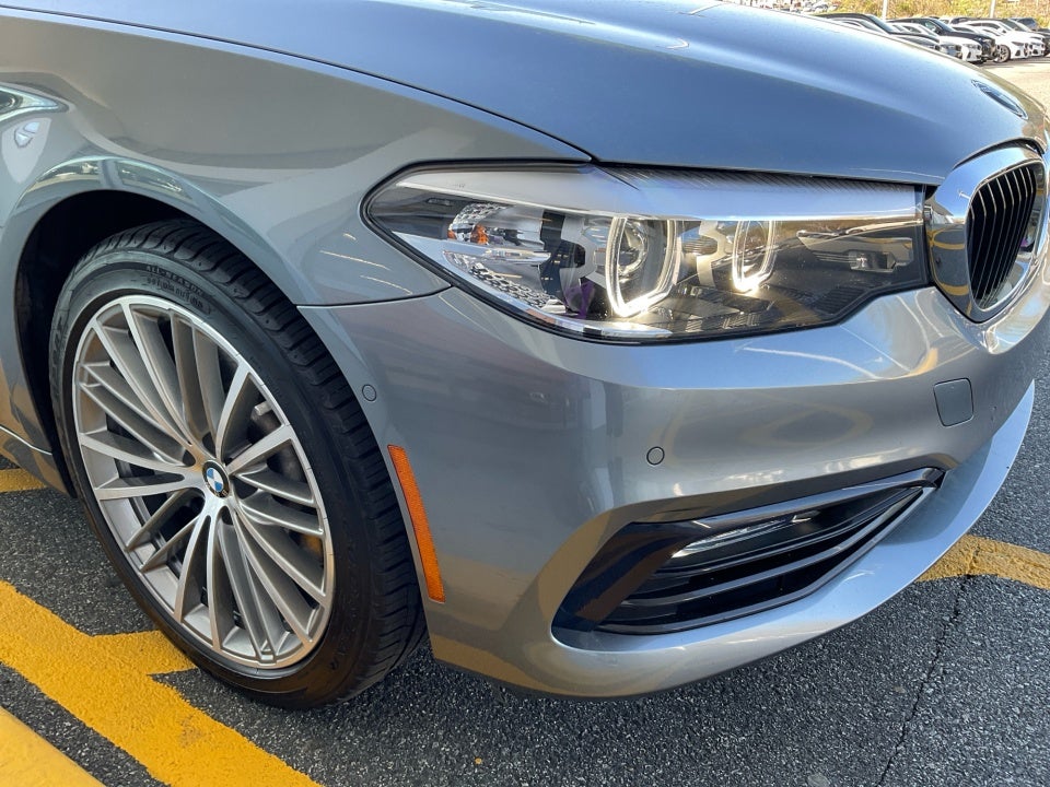 2017 BMW 530i 530i