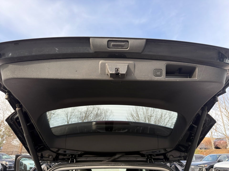 2022 GMC Terrain AWD SLT