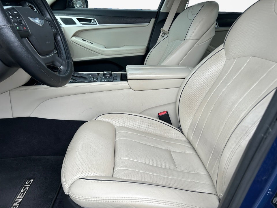 2016 Hyundai Genesis 3.8