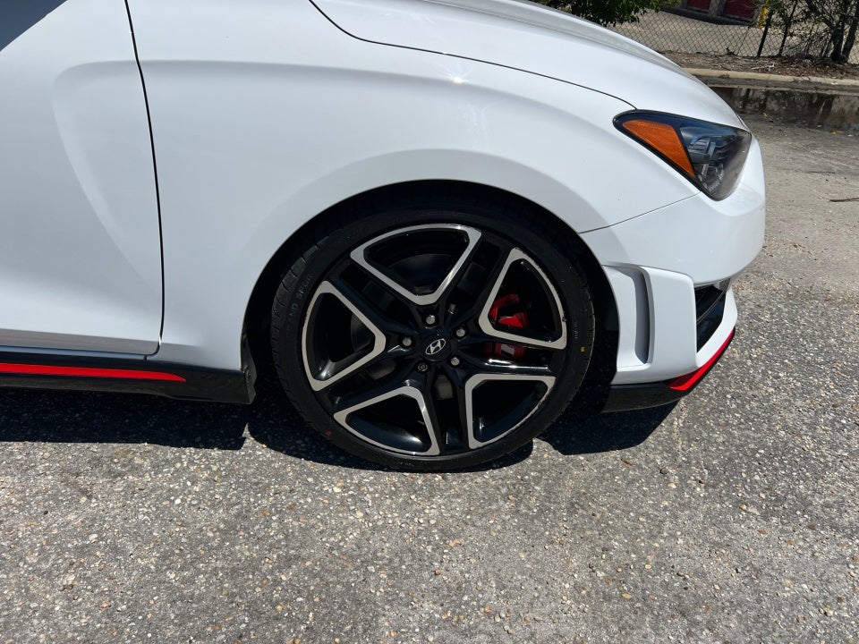 2022 Hyundai Veloster N Base