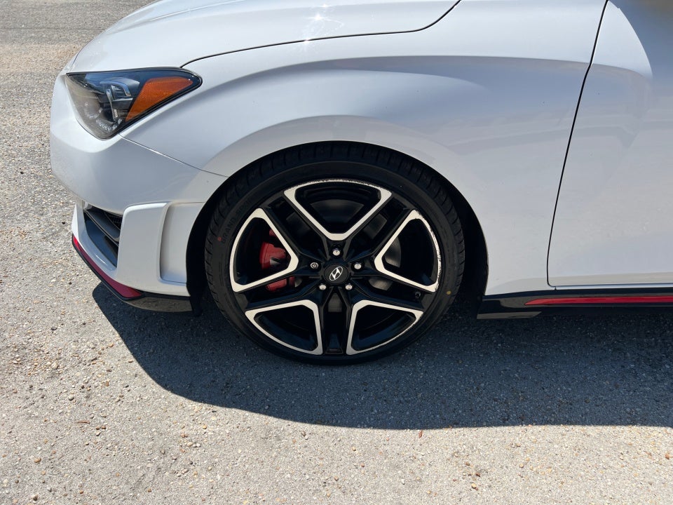 2022 Hyundai Veloster N Base