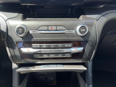 2020 Ford Explorer Base