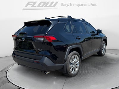 2025 Toyota RAV4 XLE Premium