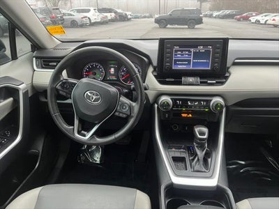 2019 Toyota RAV4 XLE Premium