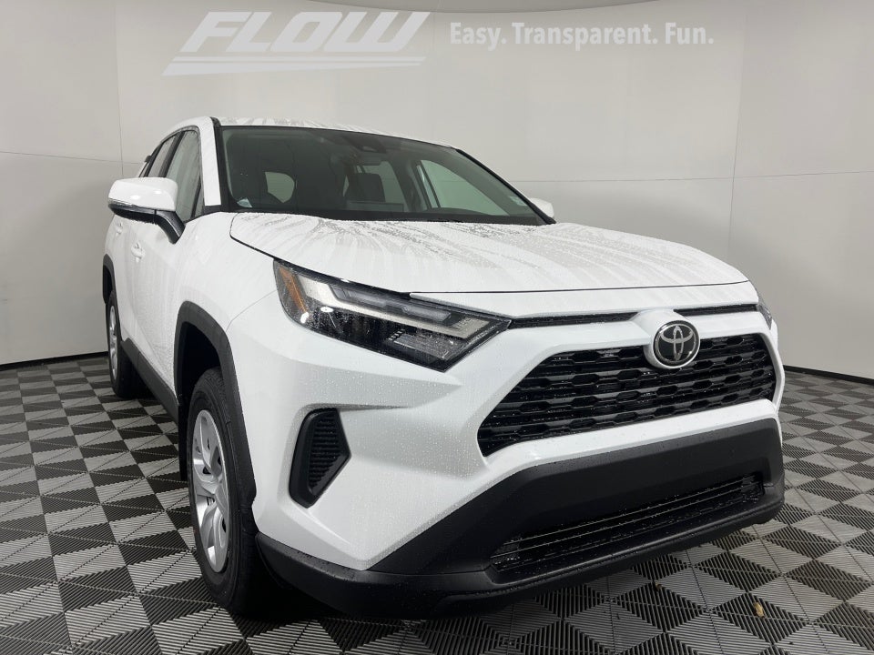 2025 Toyota RAV4 LE