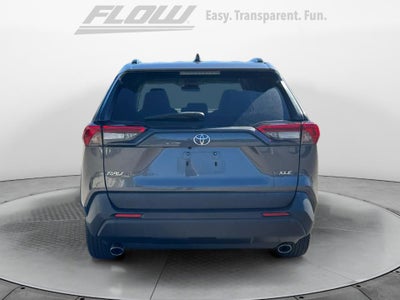 2022 Toyota RAV4 XLE