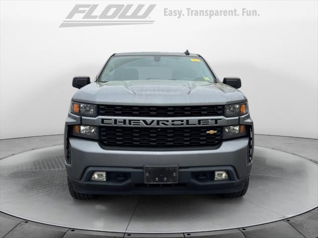 2020 Chevrolet Silverado 4WD Crew Cab Short Bed Custom