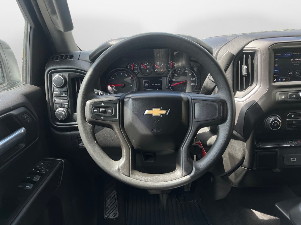 2020 Chevrolet Silverado 4WD Crew Cab Short Bed Custom