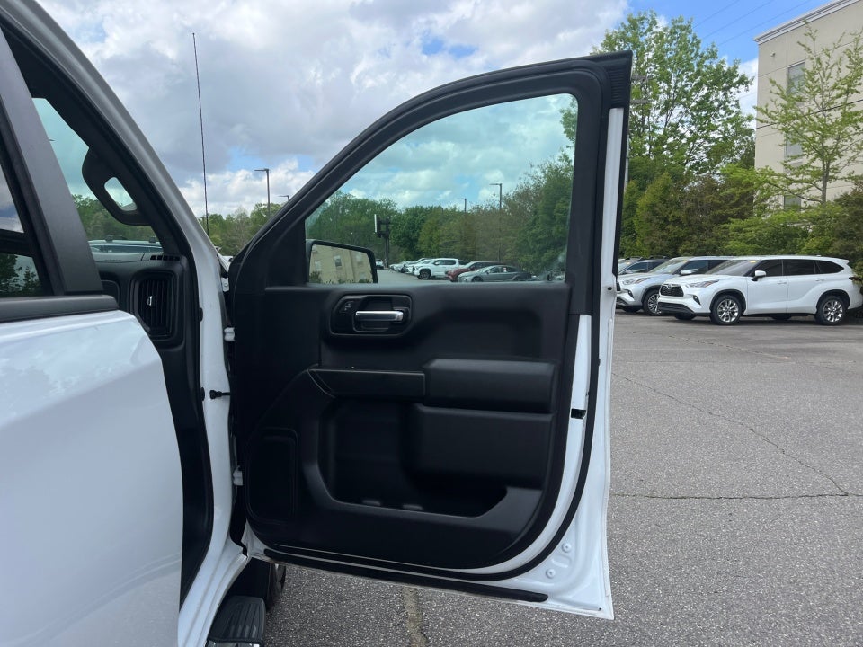 2020 Chevrolet Silverado 4WD Crew Cab Short Bed Custom