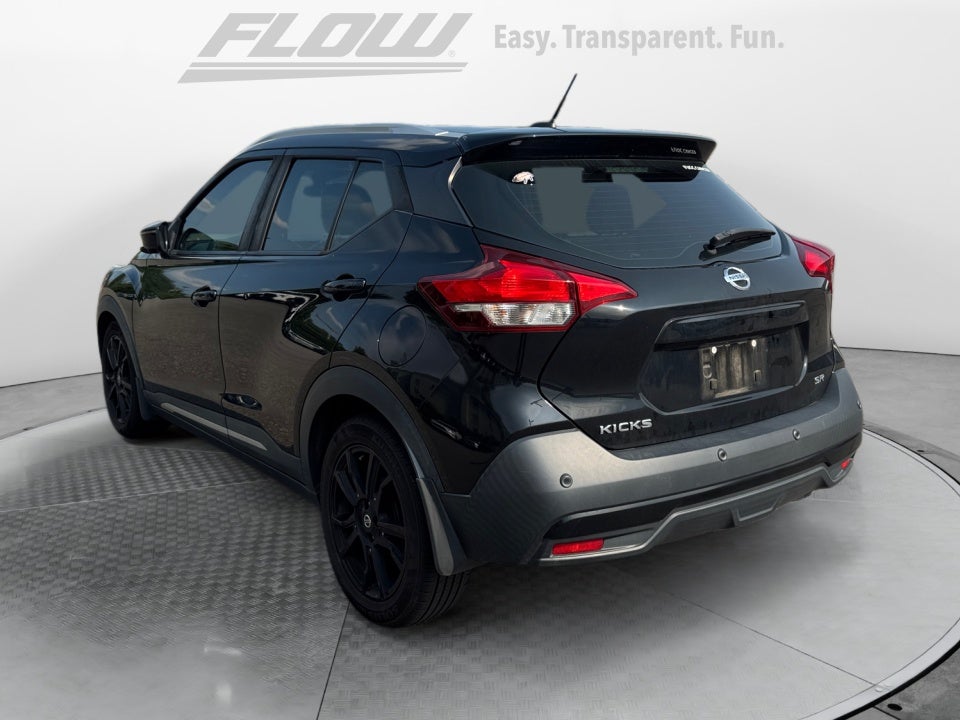 2020 Nissan Kicks SR