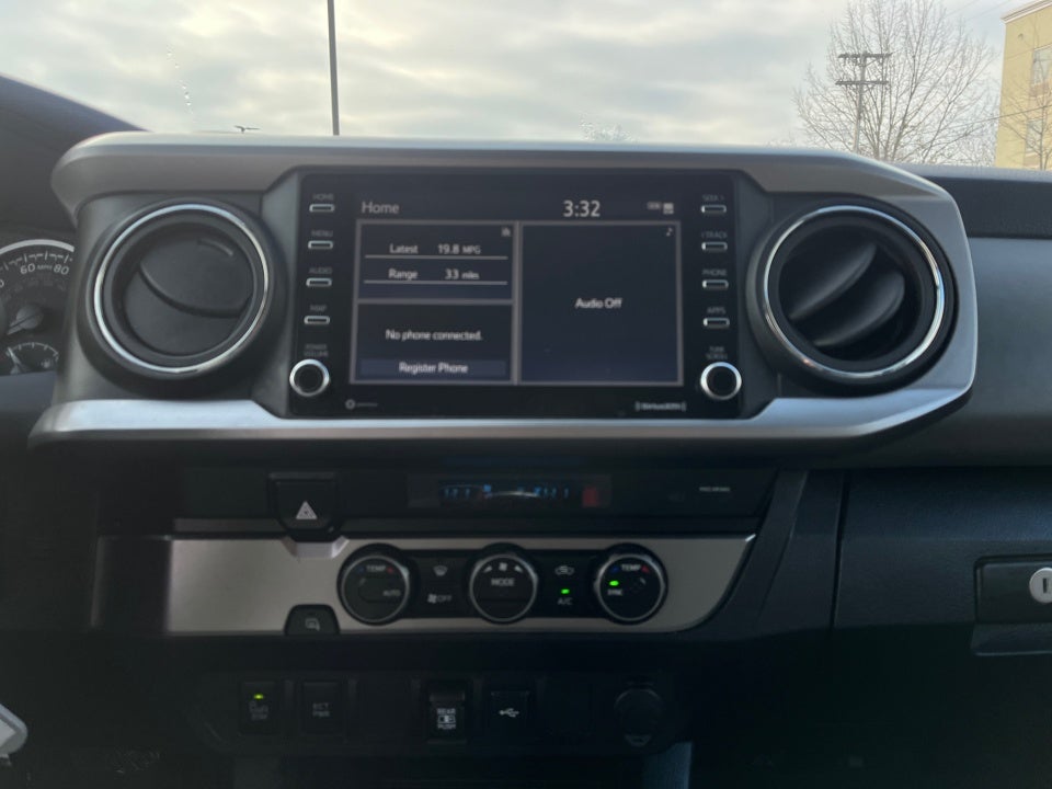 2022 Toyota TACOMA SR5 SR5 V6