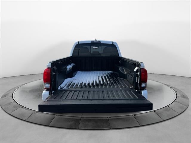 2022 Toyota TACOMA SR5 SR5 V6