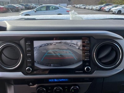 2022 Toyota TACOMA SR5 SR5 V6