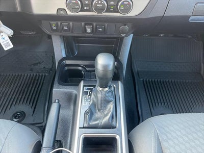 2022 Toyota TACOMA SR5 SR5 V6