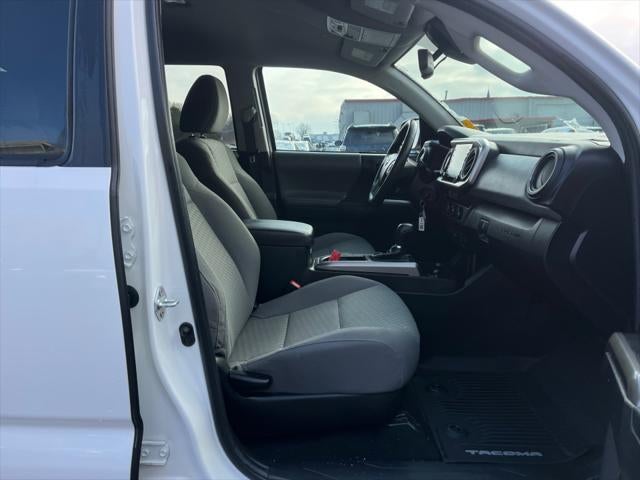 2022 Toyota TACOMA SR5 SR5 V6