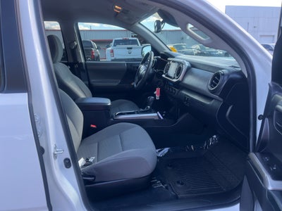 2022 Toyota TACOMA SR5 SR5 V6