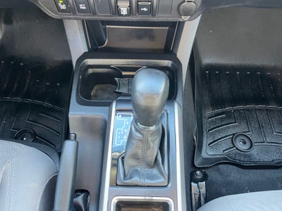 2022 Toyota TACOMA SR5 SR5 V6