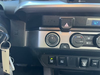 2022 Toyota TACOMA SR5 SR5 V6