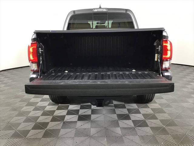 2022 Toyota TACOMA SR5 SR5 V6