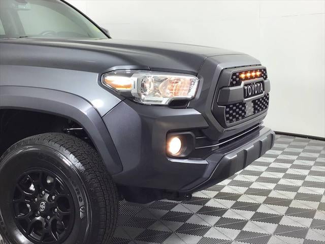 2022 Toyota TACOMA SR5 SR5 V6