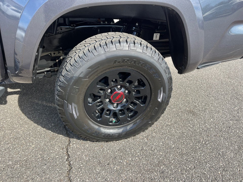 2021 Toyota TACOMA SR5 SR5 V6