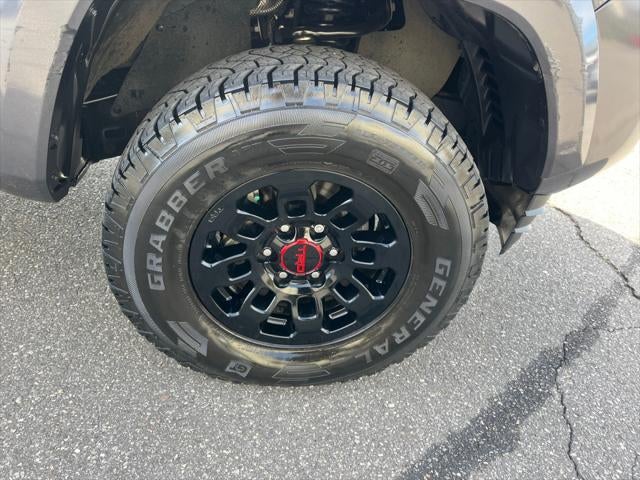 2021 Toyota TACOMA SR5 SR5 V6