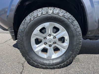 2019 Toyota TACOMA SR5 SR5 V6