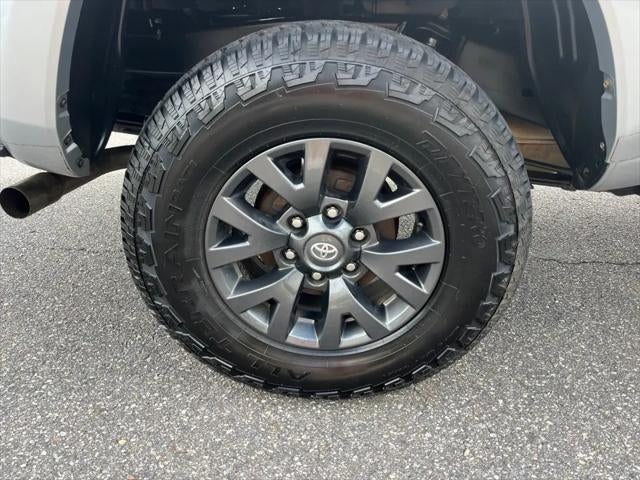 2022 Toyota Tacoma SR5