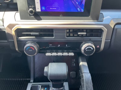 2025 Toyota TACOMA SR5 SR5