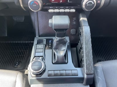 2025 Toyota TACOMA SR5 SR5