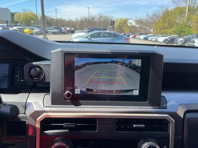 2025 Toyota TACOMA SR5 SR5