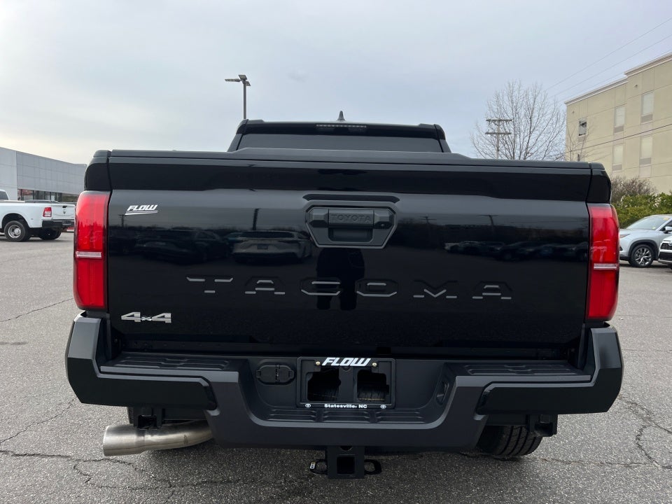 2025 Toyota TACOMA SR5 SR5