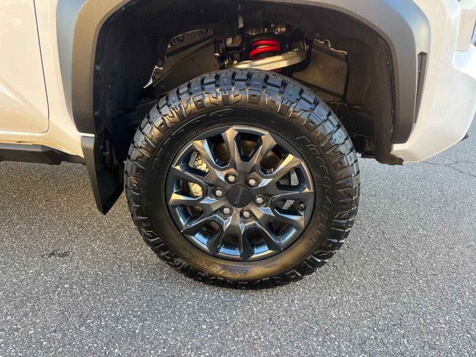 2025 Toyota Tacoma TRD Off-Road