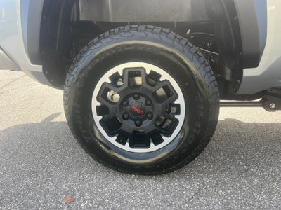 2025 Toyota Tacoma TRD Off-Road