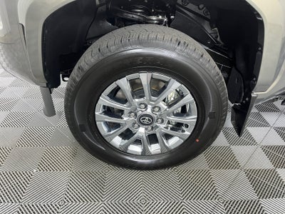 2025 Toyota Tacoma i-FORCE MAX Limited Hybrid