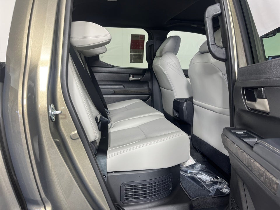 2025 Toyota Tacoma i-FORCE MAX Limited Hybrid