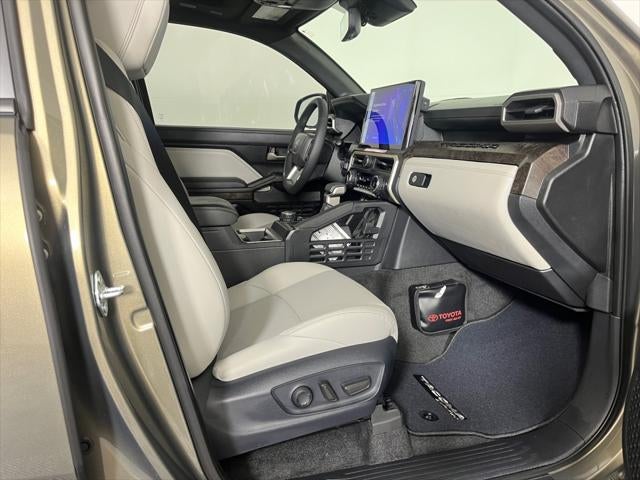 2025 Toyota Tacoma i-FORCE MAX Limited Hybrid